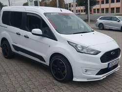 Weiß Gebraucht 2022 Ford Tourneo Connect Active Van / Kleinbus | 23.500 € (Fairer Preis)