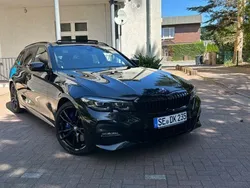 Schwarz Gebraucht 2021 BMW 330 M Sport Kombi | 33.900 € (Guter Preis)