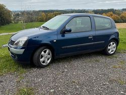 Blau Gebraucht 2003 Renault Clio II Kleinwagen | 1.450 €