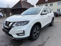 Weiß Gebraucht 2018 Nissan X-Trail N-Connecta SUV | 12.950 € (Guter Preis)