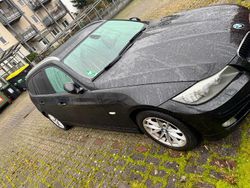 Schwarz Gebraucht 2011 BMW 320 Kombi | 9.000 € (Fairer Preis)