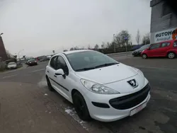 Weiß Gebraucht 2009 Peugeot 207 Filou Kleinwagen | 4.499 €