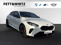 Alpinweiss Gebraucht 2024 BMW M135 M Sport Kleinwagen | 42.490 € (Teuer)