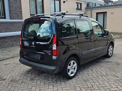 Schwarz Gebraucht 2013 Peugeot Partner Tepee Family Van / Kleinbus | 8.250 € (Guter Preis)