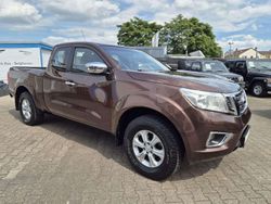 Braun Gebraucht 2016 Nissan Navara Acenta Abholung | 22.900 € (Fairer Preis)