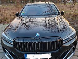 Schwarz Gebraucht 2020 BMW 740 Limousine | 48.500 € (Guter Preis)
