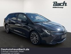 Schwarz Gebraucht 2021 Toyota Corolla Team Kombi | 23.490 € (Guter Preis)