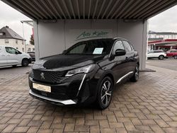 Schwarz (metallic) Gebraucht 2024 Peugeot 3008 GT SUV | 29.990 € (Fairer Preis)