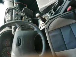 Rot Gebraucht 2002 Volvo V40 Kombi | 1.500 €