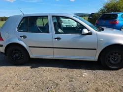 Silber Gebraucht 1999 VW Golf IV Kleinwagen | 1.500 € (Fairer Preis)