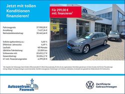 Grau Gebraucht 2024 VW Passat Elegance Kombi | 37.900 € (Fairer Preis)