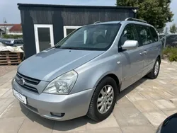 Silber Gebraucht 2008 Kia Carnival EX Van / Kleinbus | 1.990 € (Guter Preis)