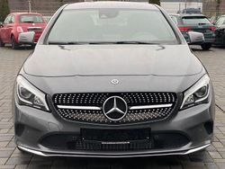 Grau Gebraucht 2018 Mercedes CLA200 Limousine | 15.490 € (Guter Preis)