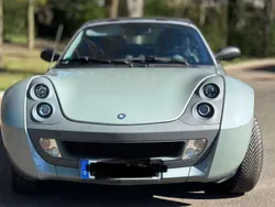 Grau Gebraucht 2004 Smart Roadster Cabrio | 6.600 € (Fairer Preis)