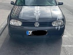 Schwarz Gebraucht 2001 VW Golf IV Limousine | 1.799 € (Etwas zu teuer)