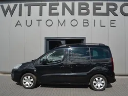 Schwarz Gebraucht 2016 Peugeot Partner Tepee Allure Van / Kleinbus | 11.900 € (Etwas zu teuer)