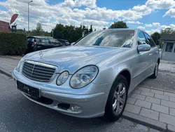 Silber Gebraucht 2004 Mercedes E220 Limousine | 5.490 € (Fairer Preis)