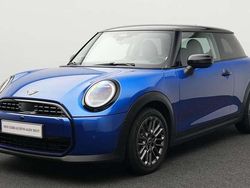 Blau Gebraucht 2024 Mini Cooper Classic Kleinwagen | 27.088 € (Fairer Preis)