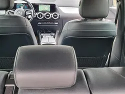 Beige Gebraucht 2021 Mercedes B180 Van / Kleinbus | 15.800 €