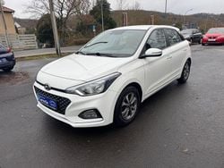 Weiß Gebraucht 2019 Hyundai i20 Trend Limousine | 10.700 € (Fairer Preis)
