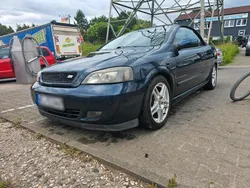 Blau Gebraucht 2001 Opel Astra Cabriolet Cabrio | 1.899 € (Fairer Preis)
