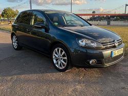 Grau Gebraucht 2009 VW Golf VI Limousine | 6.000 € (Teuer)