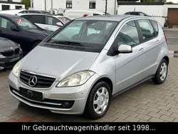 Silber Gebraucht 2009 Mercedes A180 Classic Limousine | 1.990 € (Fairer Preis)