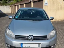Silber Gebraucht 2011 VW Golf VI Limousine | 5.700 € (Fairer Preis)