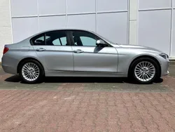 Silber Gebraucht 2014 BMW 320 Sport Line Limousine | 15.490 € (Fairer Preis)