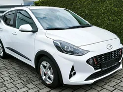 Weiß Gebraucht 2023 Hyundai i10 Trend Kleinwagen | 14.700 € (Fairer Preis)