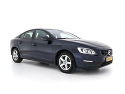 Blau Gebraucht 2015 Volvo S60 Business Edition Limousine | 7.945 € (Teuer)
