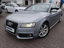 Monza silver, metallic Gebraucht 2011 Audi A5 Sportback S-Line Coupé | 16.990 € (Teuer)