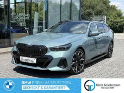 Cape york grün Gebraucht 2024 BMW i5 M Sport Limousine | 62.950 €