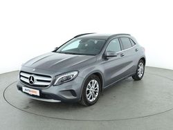 Grau Gebraucht 2016 Mercedes GLA180 Style SUV | 17.950 € (Fairer Preis)