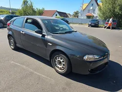 Schwarz Gebraucht 2005 Alfa Romeo 147 Kleinwagen | 450 € (Superpreis)