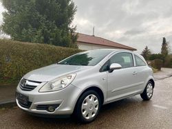 Silber Gebraucht 2007 Opel Corsa Limousine | 2.100 € (Fairer Preis)