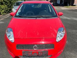 Rot Gebraucht 2008 Fiat Punto Kleinwagen | 1.200 € (Fairer Preis)