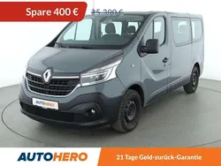Grau Gebraucht 2020 Renault Trafic Life Van | 24.990 € (Teuer)