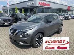 Gun metallic Gebraucht 2024 Nissan Juke Acenta SUV | 21.490 € (Fairer Preis)