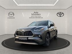 Grau Gebraucht 2021 Toyota Highlander Luxury SUV | 45.740 € (Guter Preis)
