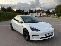 Weiß Gebraucht 2021 Tesla Model 3 Performance Limousine | 27.500 € (Guter Preis)