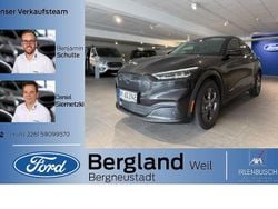 Darkmatter grau grey Gebraucht 2022 Ford Mustang Mach-E Extended Range SUV | 32.490 € (Superpreis)