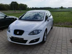 Weiß Gebraucht 2011 Seat Leon Kleinwagen | 5.100 € (Fairer Preis)