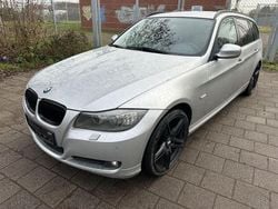 Silber Gebraucht 2012 BMW 320 Comfort Edition Kombi | 5.700 €