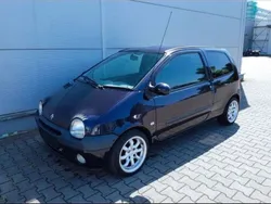 Schwarz Gebraucht 2004 Renault Twingo Kleinwagen | 2.250 € (Teuer)