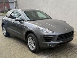 Grau Gebraucht 2014 Porsche Macan S SUV | 21.450 € (Teuer)