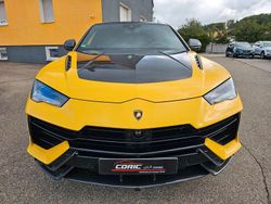 Gelb Gebraucht 2023 Lamborghini Urus SUV | 359.380 €