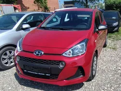 Red passion / mic Gebraucht 2017 Hyundai i10 Classic Kleinwagen | 7.300 € (Fairer Preis)
