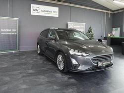 Grau Gebraucht 2020 Ford Focus Titanium Kombi | 12.990 € (Guter Preis)