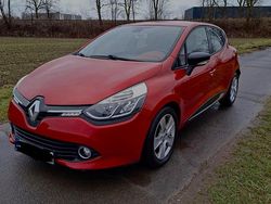 Rot Gebraucht 2013 Renault Clio IV Limousine | 6.200 €